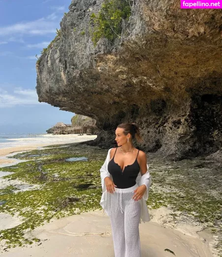 Lou Paul OnlyFans Thumbnail #MweSA3WRC9