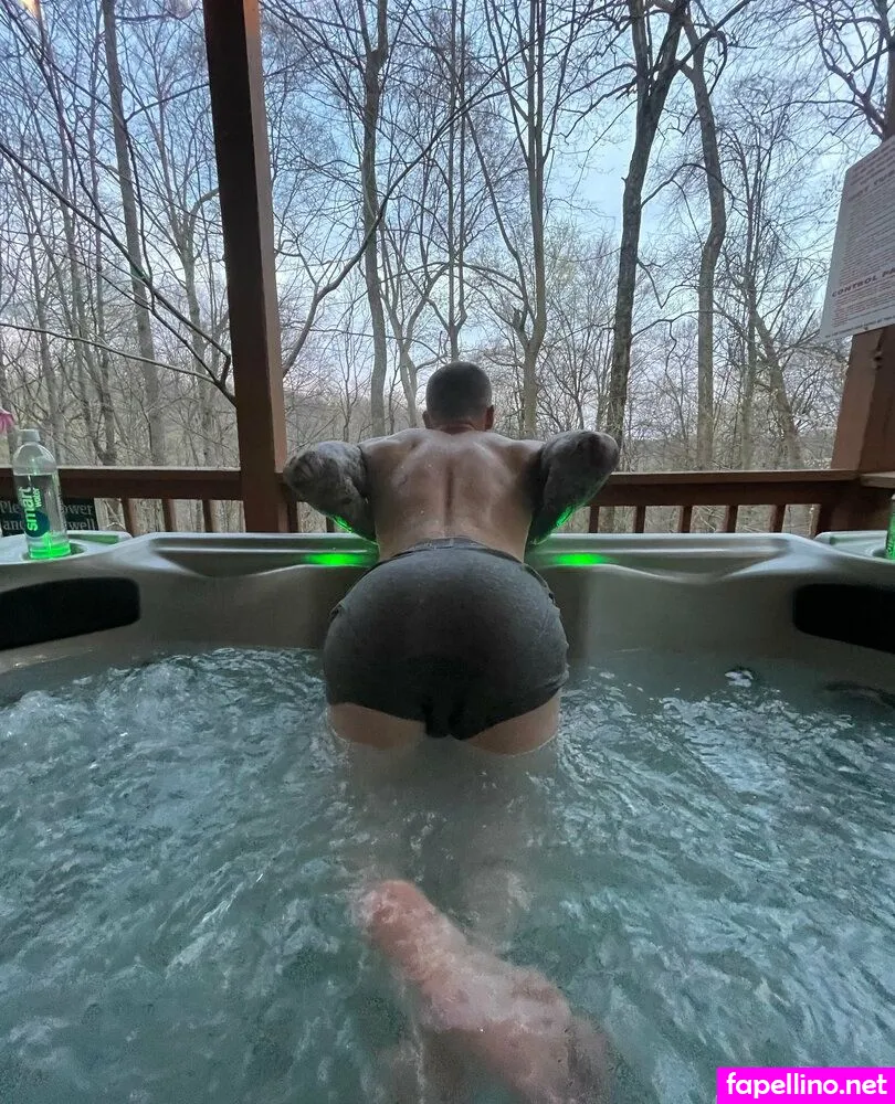 loads, louieloads Nude Leaked OnlyFans Photo #4CAltdYMDY