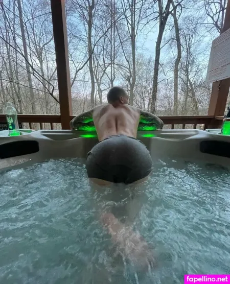 Louieloads OnlyFans Thumbnail #4MR4fxNTUG