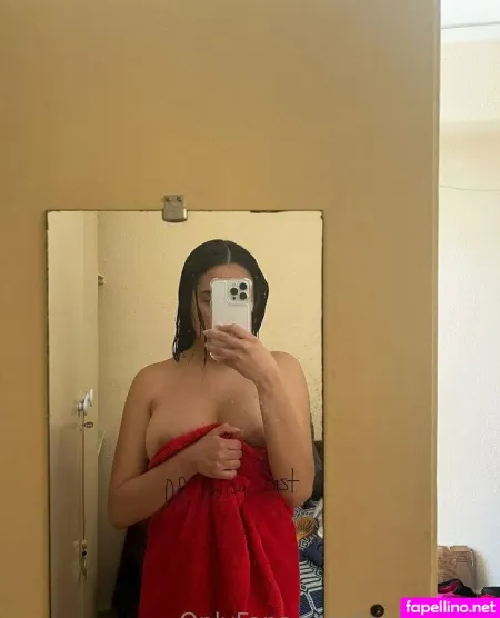 Louisa Castillo 1 OnlyFans Thumbnail #5CQ5P60qYc