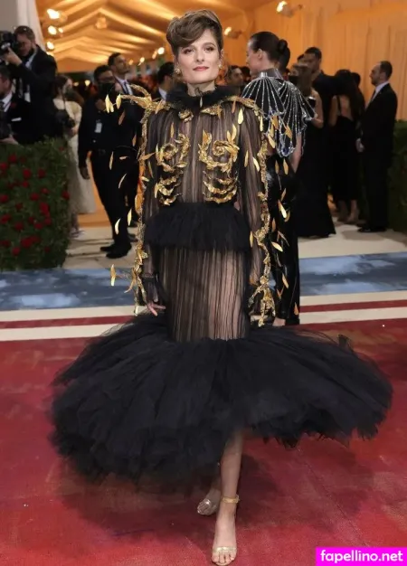 Louisa Jacobson OnlyFans Thumbnail #A9kGa6elqd