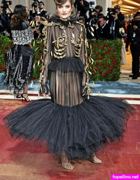 Louisa Jacobson OnlyFans Thumbnail #JIwtYDO3v8