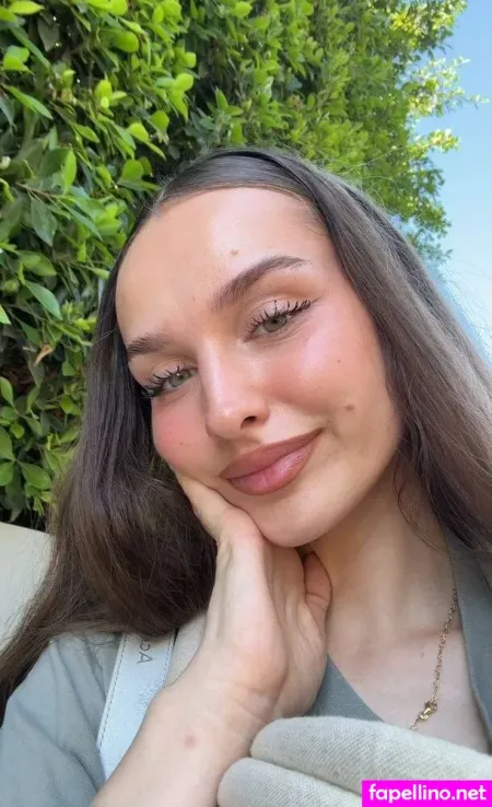 Louisa Jindaoui OnlyFans Thumbnail #890dINwhP7