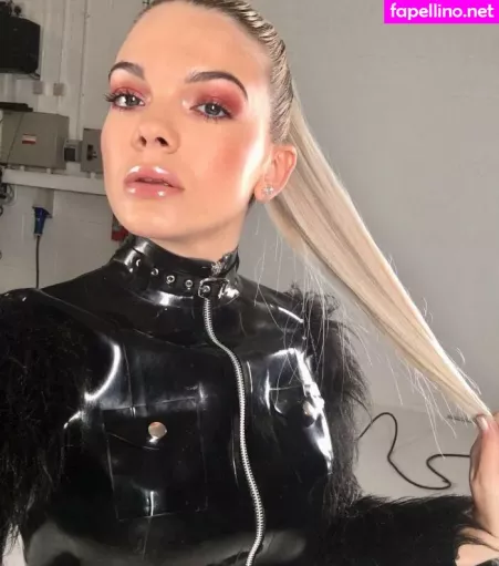 Louisa Johnson OnlyFans Thumbnail #nQhZILIGP5