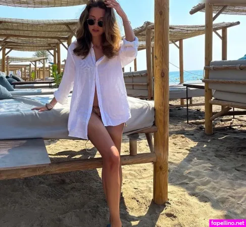Louisa Laureen OnlyFans Thumbnail #Fd0ONelxpd