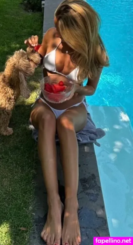 Louisa Laureen OnlyFans Thumbnail #FwJE3MED6m
