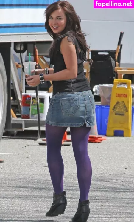 Louisa Lytton OnlyFans Thumbnail #AtWzDj7Dxy