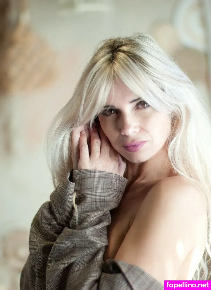 louiisa_mariie, louisawxoxo, xxlouisaxx Nude Leaked OnlyFans Photo #XA4oxFcDGv