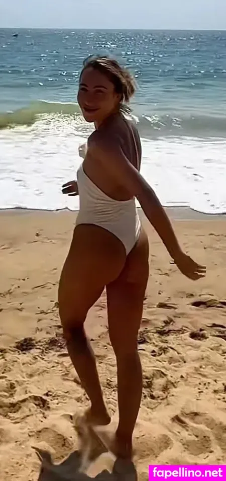 Louisa Naomi Main Profile Photo