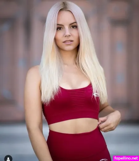 Louisa Paskert OnlyFans Thumbnail #GtfMgphi4n