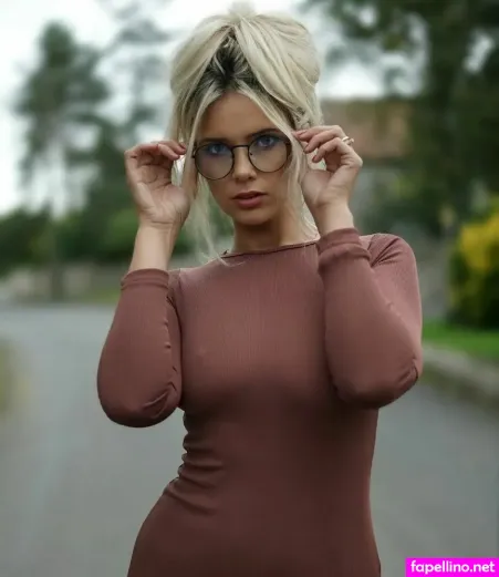 Louisa Whittington OnlyFans Thumbnail #Gcn84Z2iCr