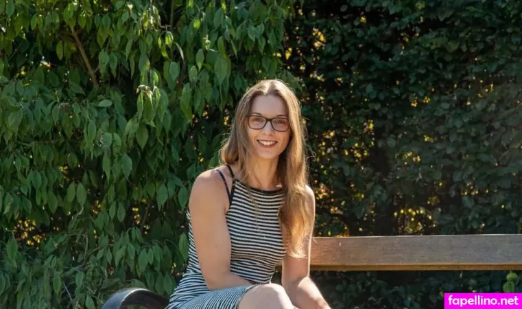 Louisa Willcox OnlyFans Thumbnail #bkdjgDsl6Y