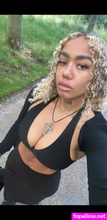 Louisaxstar OnlyFans Thumbnail #C2nh12HkC8