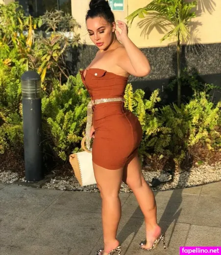 Louise Ella OnlyFans Thumbnail #aLB69rKmvY