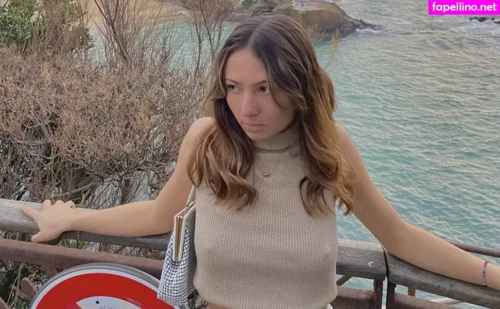 Louise Evlp OnlyFans Thumbnail #K2g2QTYqsC