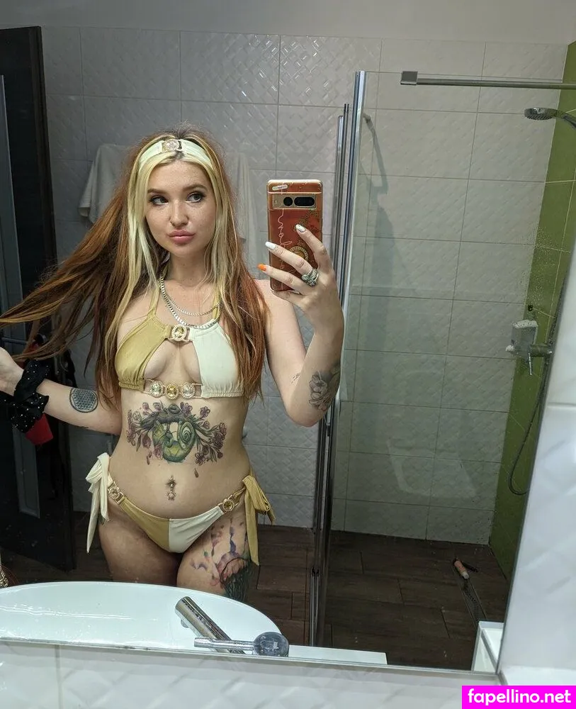 GoddessL2019, LouiseLondon, alongwavetogo, ihavenoideaanymore Nude Leaked OnlyFans Photo #CtLE5TVfx1