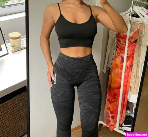 Louise Richardson OnlyFans Thumbnail #9NznpwLoRv