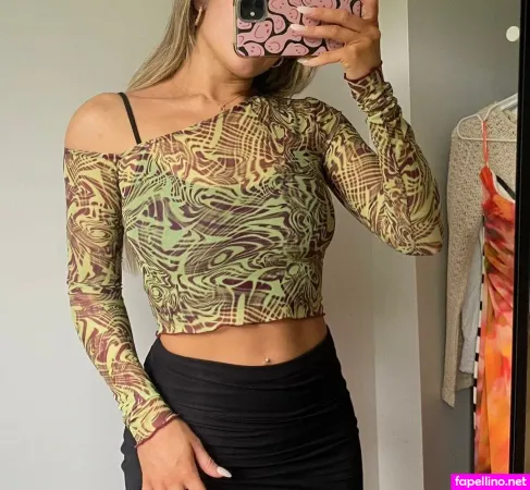 Louise Richardson OnlyFans Thumbnail #ACiLCaZHvB