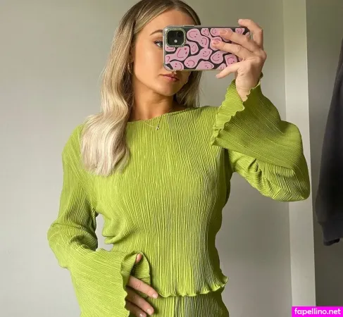 Louise Richardson OnlyFans Thumbnail #Pfwk2pjgYW