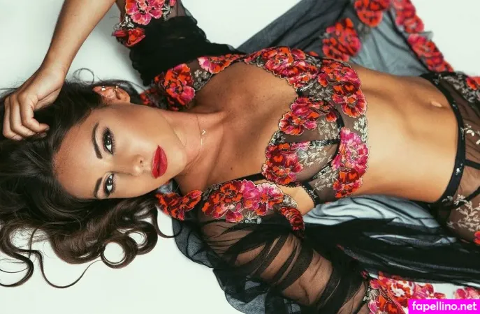 Louise Thompson OnlyFans Thumbnail #jGZbnqvTlm