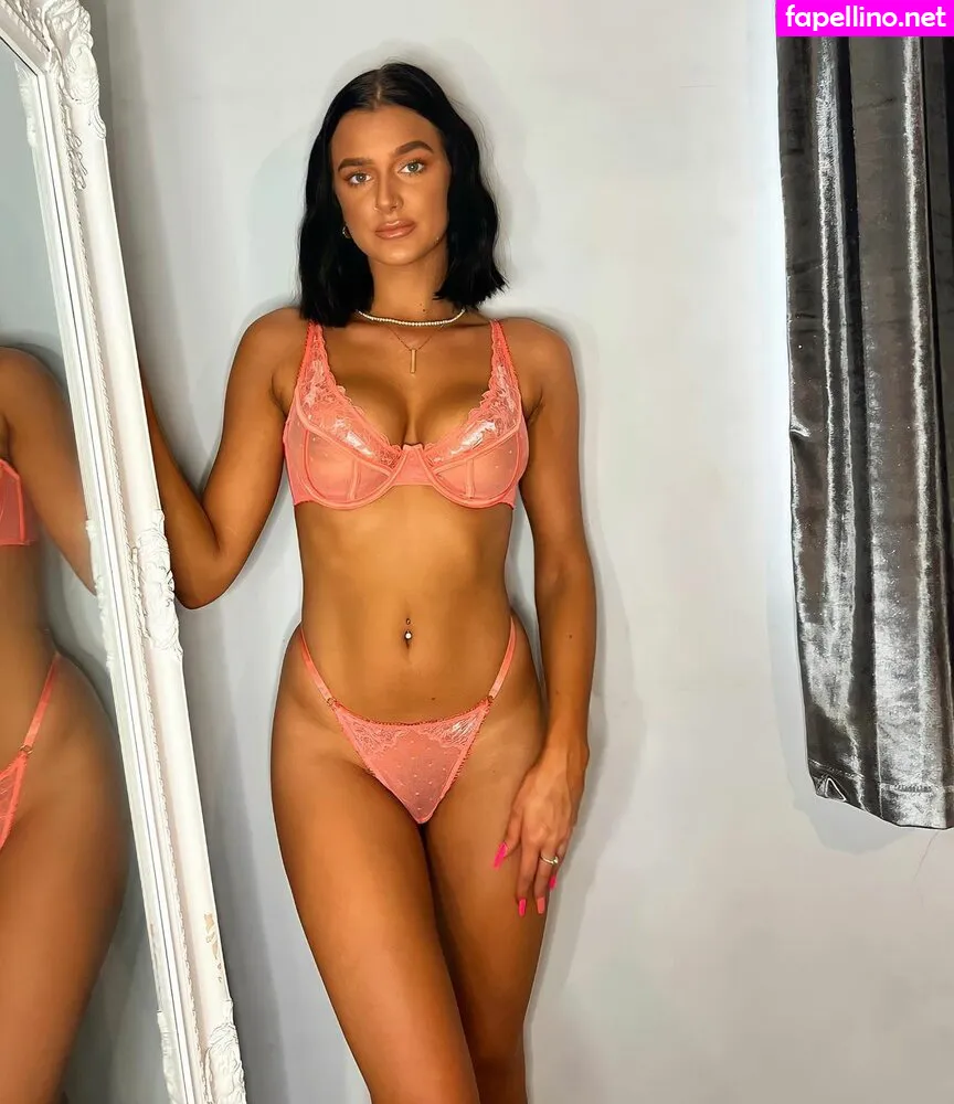 alexisreid, louiseereid Nude Leaked OnlyFans Photo #kQOD8pycRL