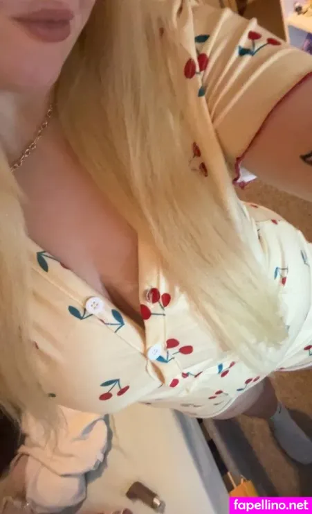 Louisekink2 OnlyFans Thumbnail #bsgXj1p4Hg