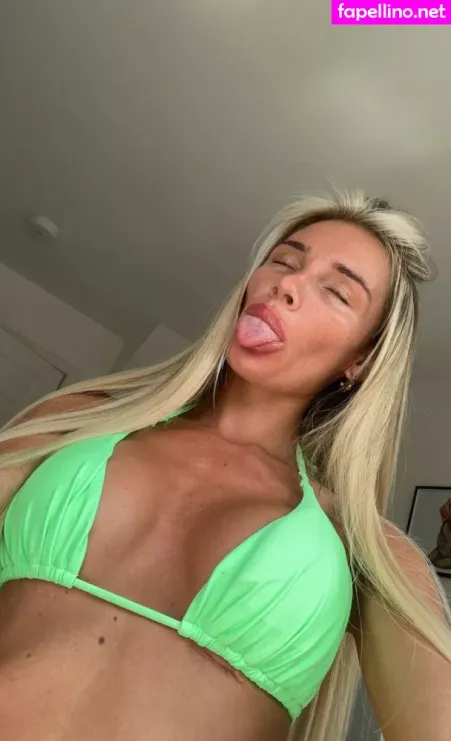 Louisemarshallx OnlyFans Thumbnail #SpKRHw8XsW