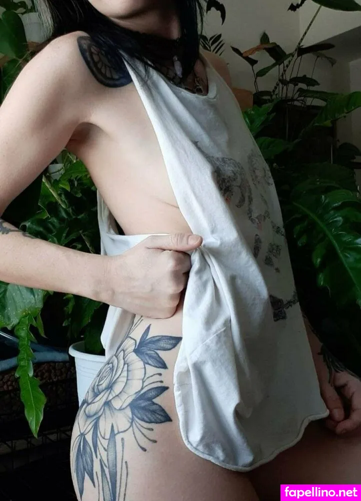 loulabellxx, loulabellxxx Nude Leaked OnlyFans Photo #8QP6VTogSY