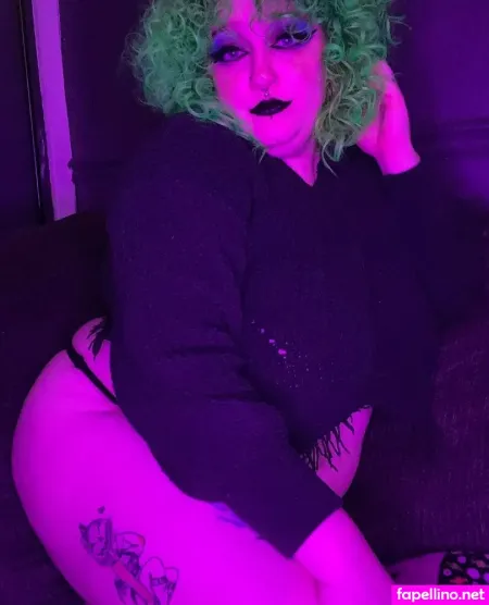 Louloukazo0 OnlyFans Thumbnail #otvYdtQiE0