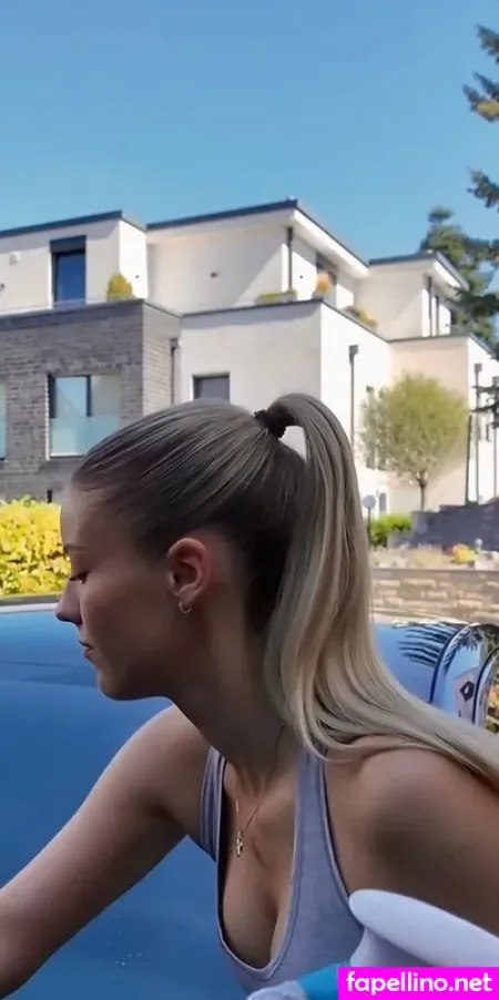 Loulu Teu OnlyFans Thumbnail #ZG2Vl8Ha82