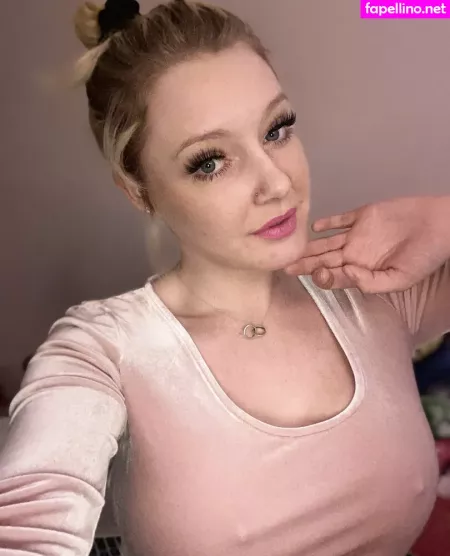 Loumonrow OnlyFans Thumbnail #wqu8L2Ew6g