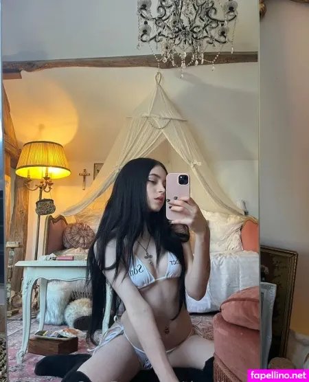 Louna Acinelli OnlyFans Thumbnail #8OwVGkKWYq