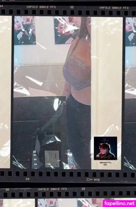 Loura OnlyFans Thumbnail #4rRqtPiwrS