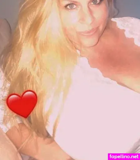 Louslovelyls OnlyFans Thumbnail #JcwAbL3d6D