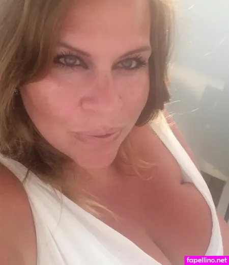 Louslovelyls OnlyFans Thumbnail #OaO4s95SAm