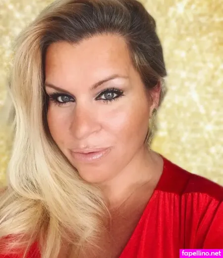 Louslovelyls OnlyFans Thumbnail #RyrTzEv0qu