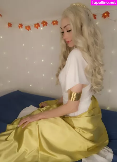 Louvrissa OnlyFans Thumbnail #8c0V8J9MOB