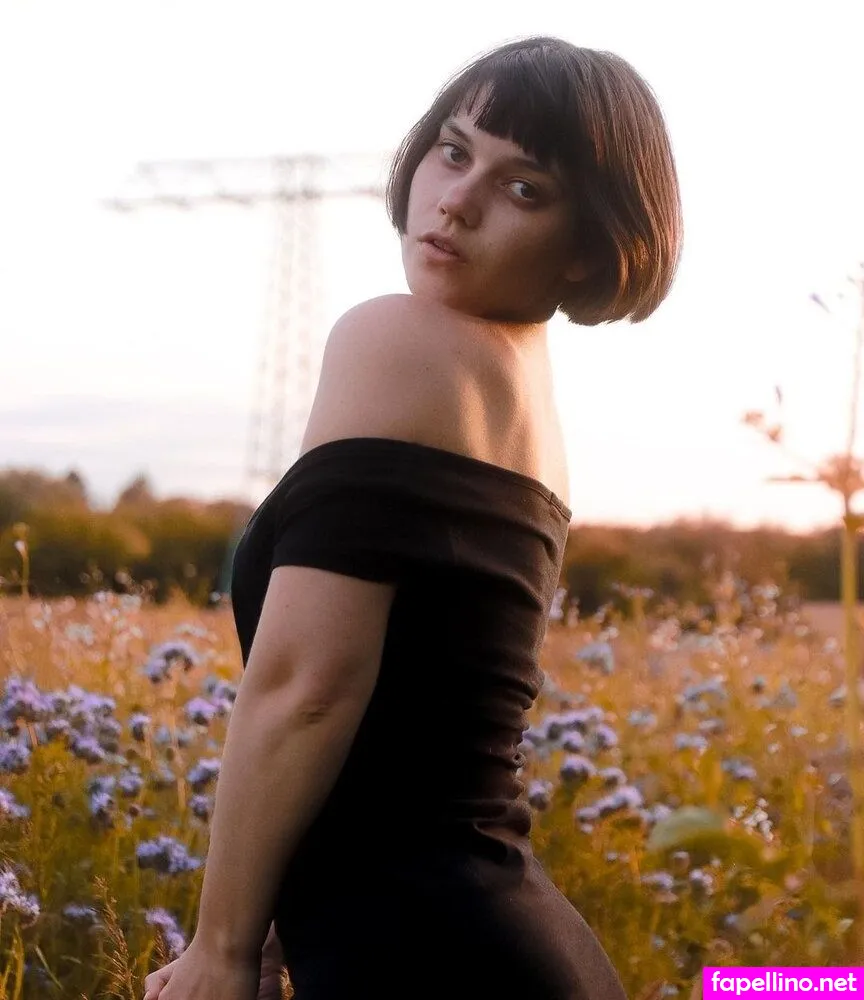 lov.e.lena, missminalou Nude Leaked OnlyFans Photo #WPhATH6ujx