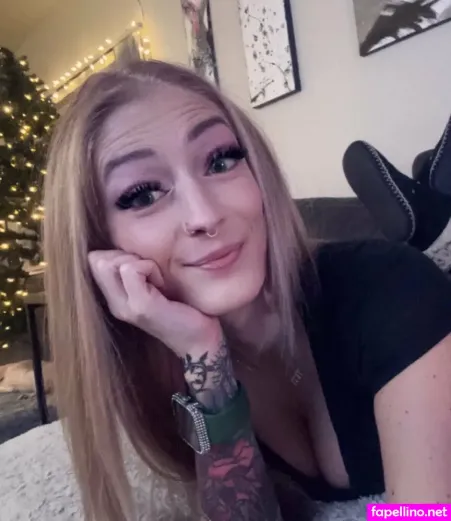 Lov3lyluna00 OnlyFans Thumbnail #VFFKe1BPAv