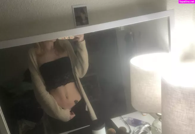 Lovableliv OnlyFans Thumbnail #iNDZw8ii51