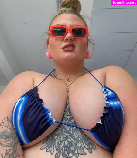 Lovaeij OnlyFans Thumbnail #sVA9pe5ji8