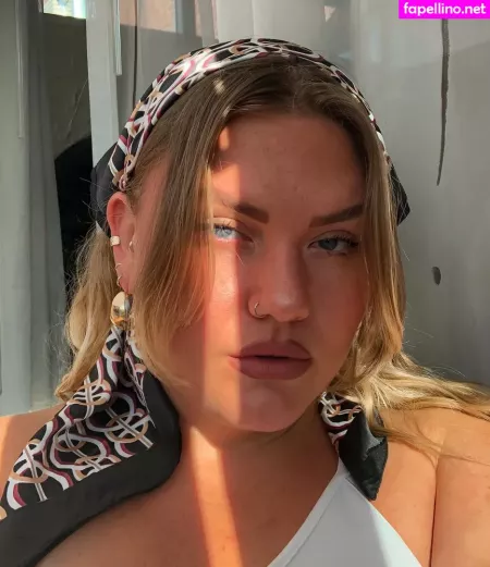 Lovaeij OnlyFans Thumbnail #ygEqiTlQdO