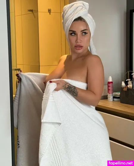 Love Is Alina OnlyFans Thumbnail #oe2Ak6qVl1