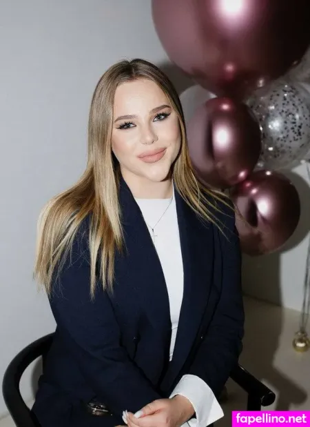 Love Is Masha OnlyFans Thumbnail #6KNQwyphde