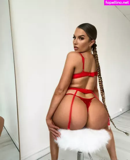 Love Island Millie 3 OnlyFans Thumbnail #WRHSbQ6Rmb