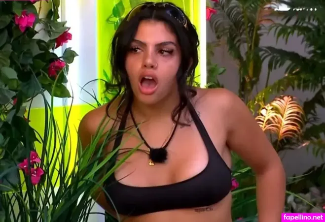 Love Island OnlyFans Thumbnail #OhM1hmmzwR