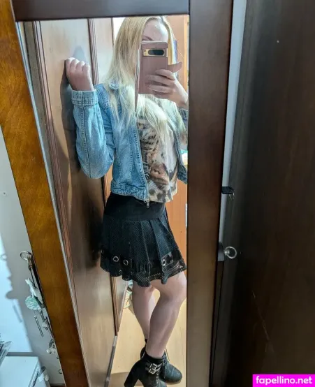 Love Krystal OnlyFans Thumbnail #oFBkLFblCc