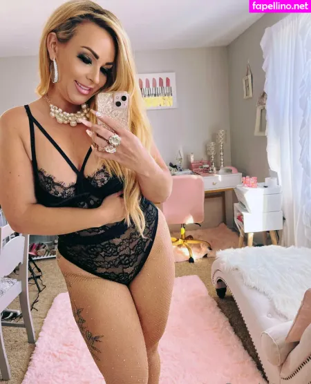 Love Misssarah Basic OnlyFans Thumbnail #LRG4OI1hq4