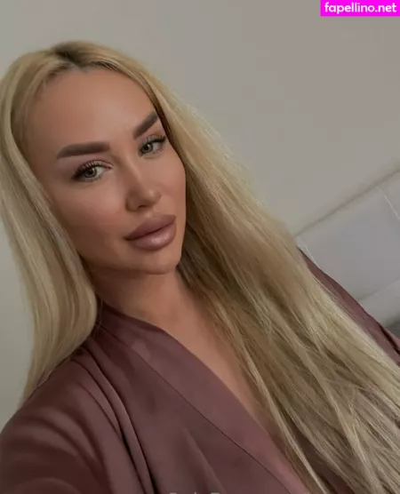 Love Vera OnlyFans Thumbnail #d2NyWDX2Id