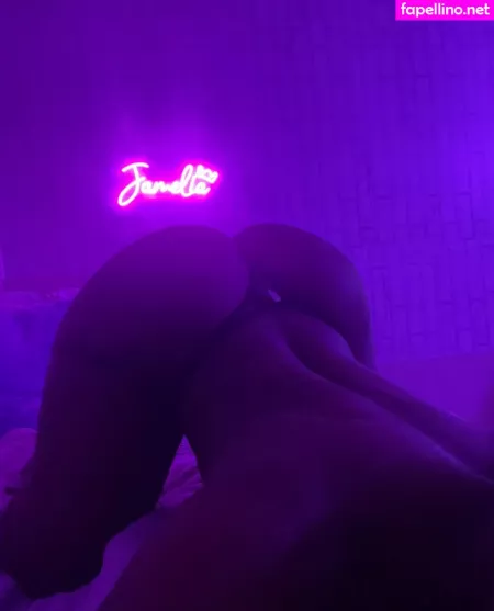 Loveablemillz OnlyFans Thumbnail #QFtpacBPXe